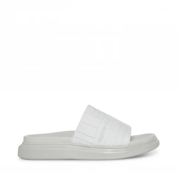 Steve madden discount criss cross sandals