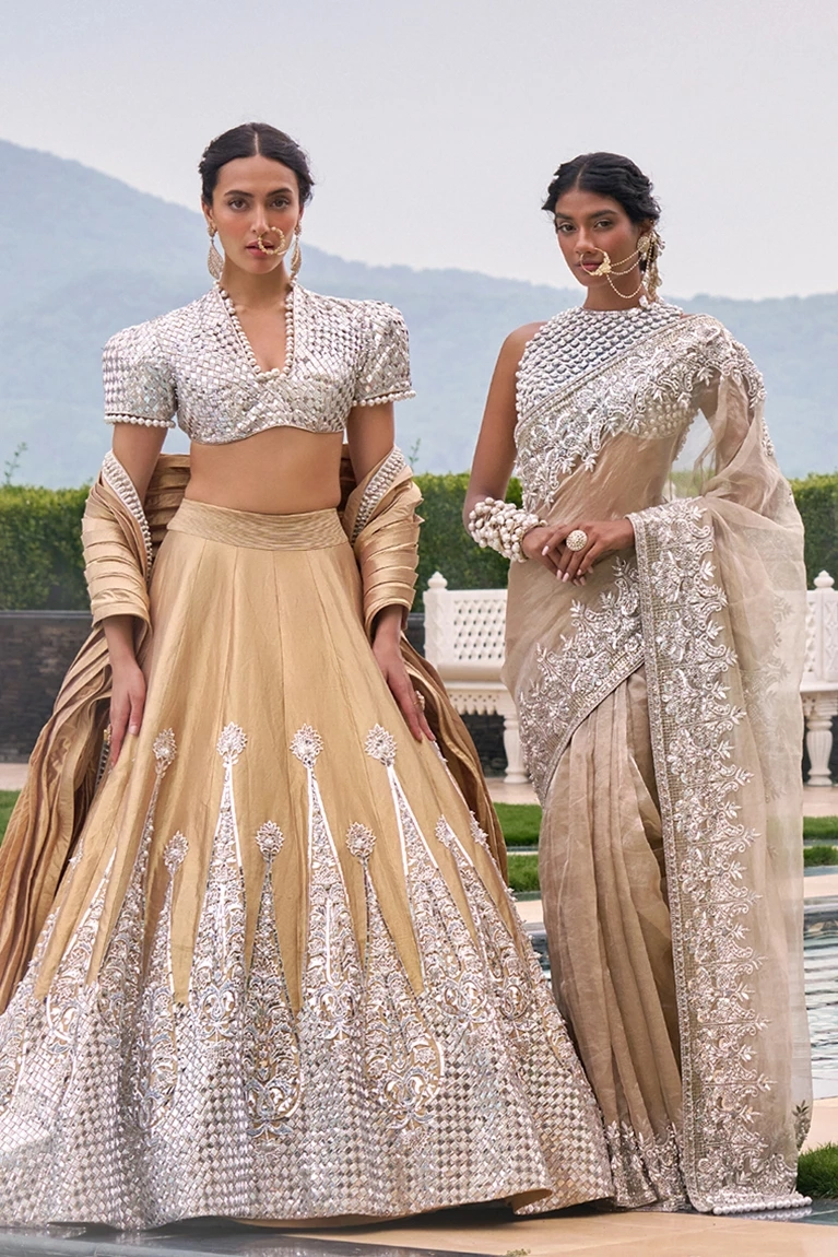 Banarasi silk lehenga manish malhotra hotsell