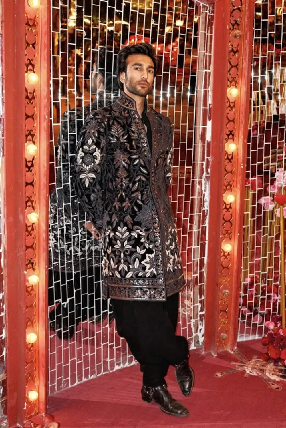Manish sherwani hotsell