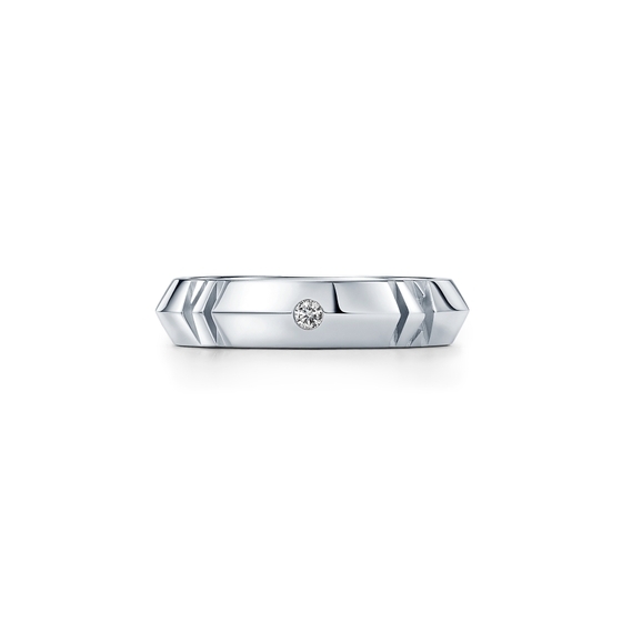 X Closed Narrow Ring in White Gold with Diamonds, 4.5 mm Wide