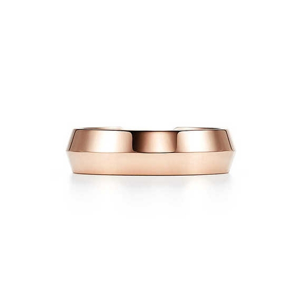 Nesting Wide Band Ring