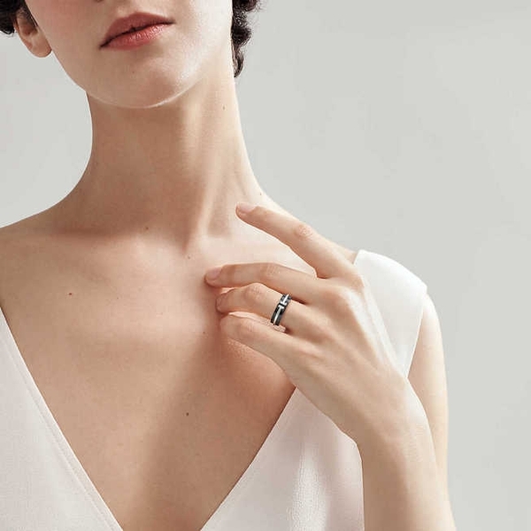 Wide Ring