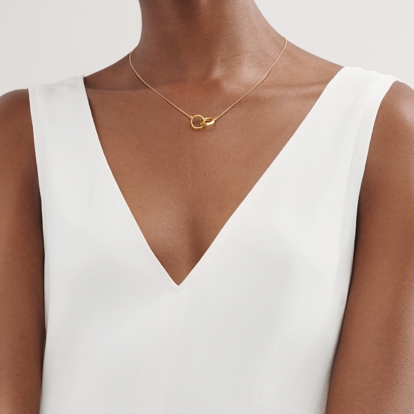 X Closed Interlocking Pendant in Yellow Gold