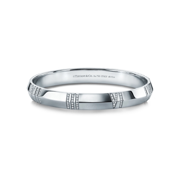 X Closed Wide Hinged Bangle in White Gold with Diamonds