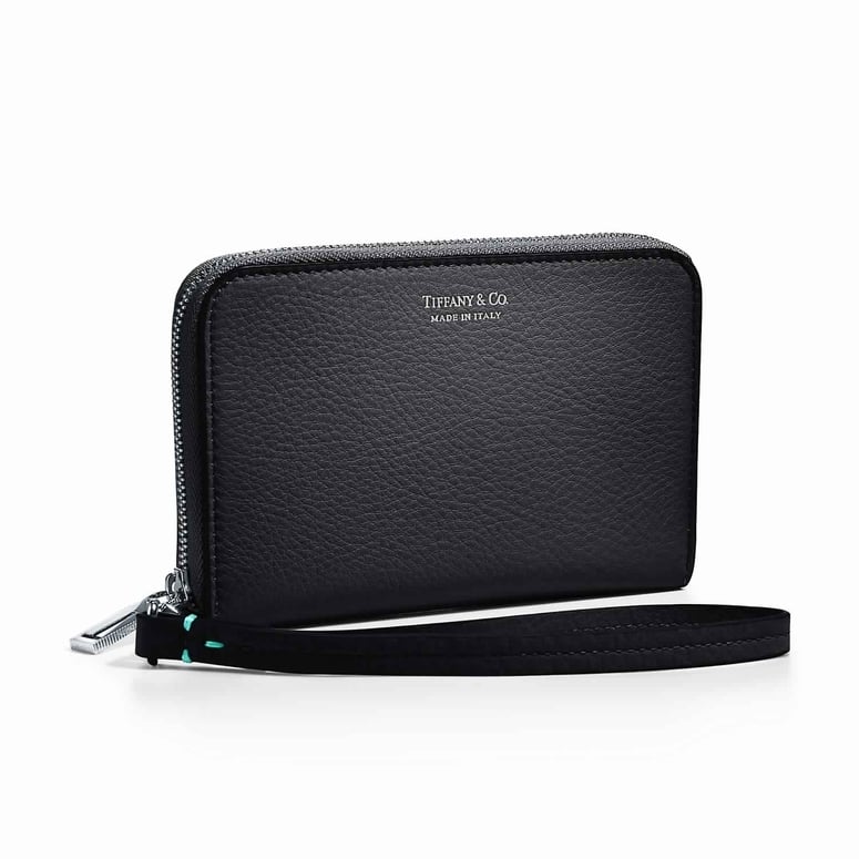 Tiffany T Zip Card Case in Black Leather