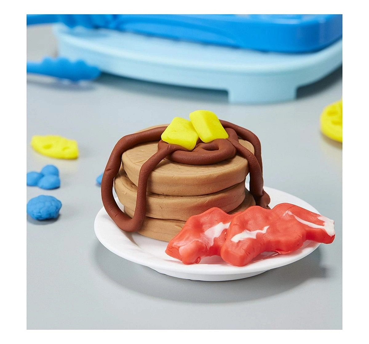 Play-Doh Kitchen Creations Breakfast Bakery Clay & Dough for Kids age 3Y+ 