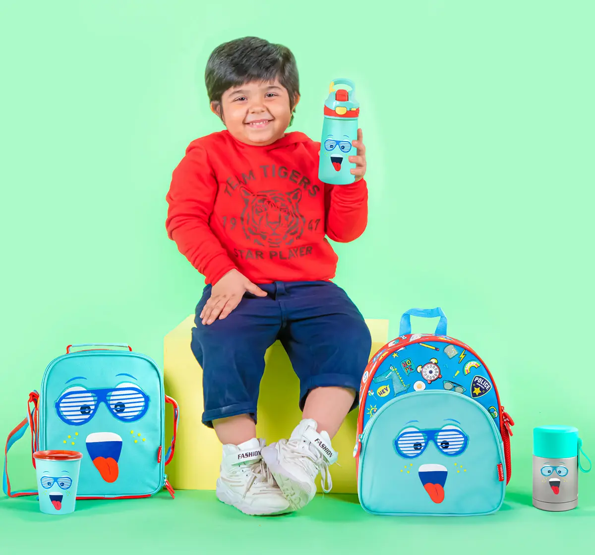 Rabitat Snap Lock Sipper Bottle Spunky 410 ml For Kids of Age 3Y+, Multicolour