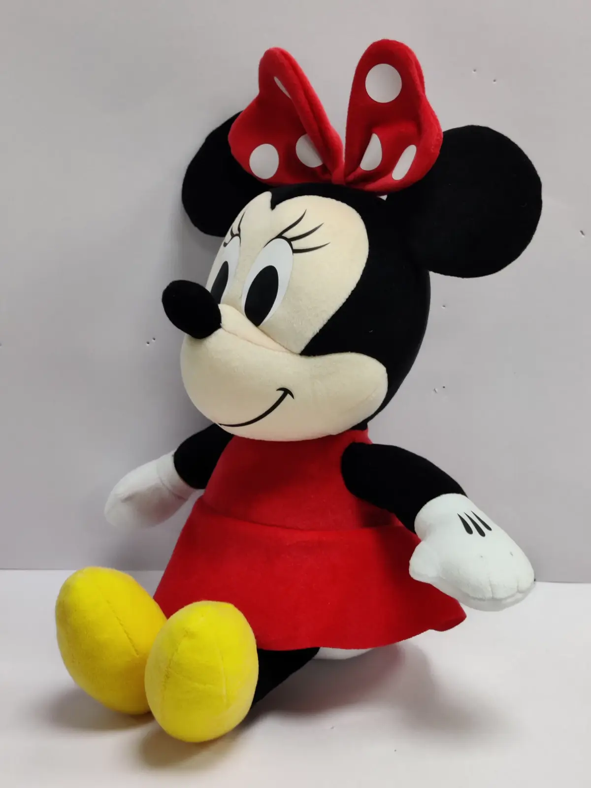 Hamleys clearance minnie mouse