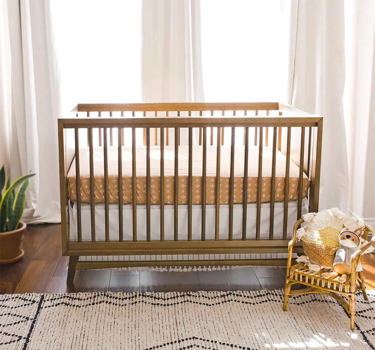 Crane Baby Kendi Collection Crib Sheet Copper Dash0Y+ Beige