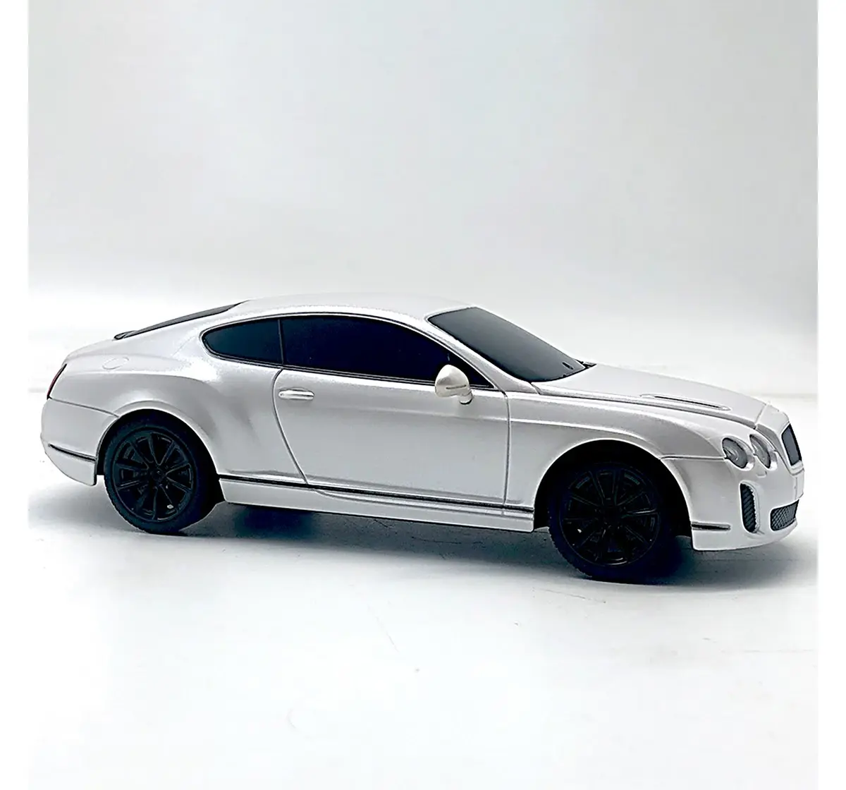 Playzu R/C Car Bentley Gt Supersport (White) R/C 1:24 White 6 Years+