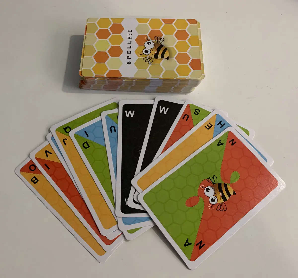 Youreka Spell Bee Card Game for kids 6Y+, Multicolour