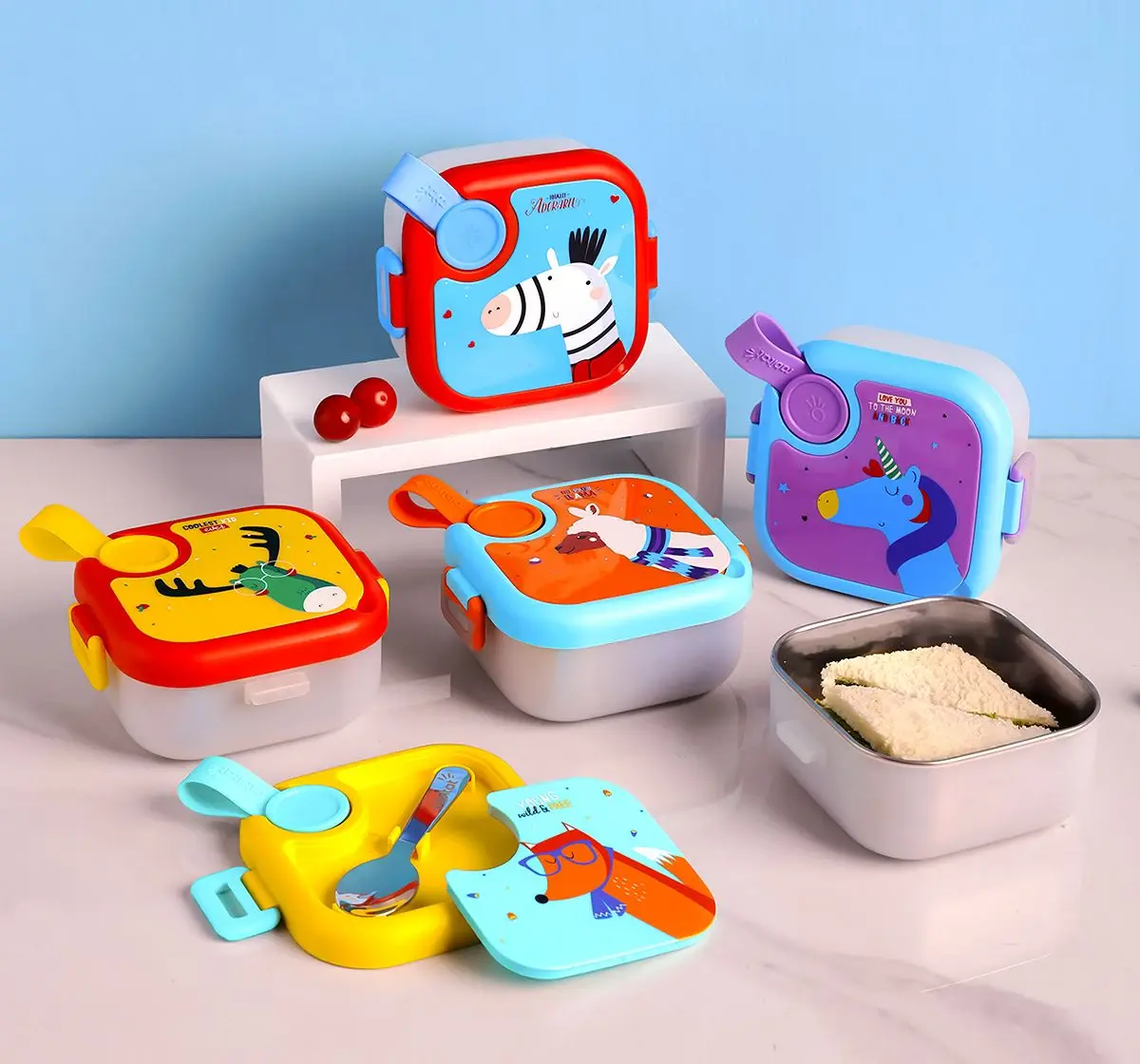 Rabitat Lunchmate Mini Stainless Steel Lunch Box with Spoon Totally Adorable 500 ml For Kids of Age 3Y+, Multicolour