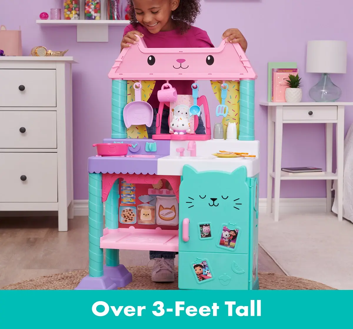 Gabby’s Dollhouse, Bakey with Cakey Kitchen with Figure and 3 Accessories,  3 Furniture and 2 Deliveries, Kids Toys for Ages 3 and up