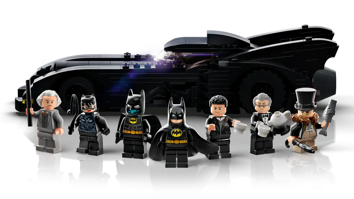 LEGO Super Heroes DC  Batcave Shadow Box 76253 Building Kit ( 3981 Pieces), 18Y+, Multicolour