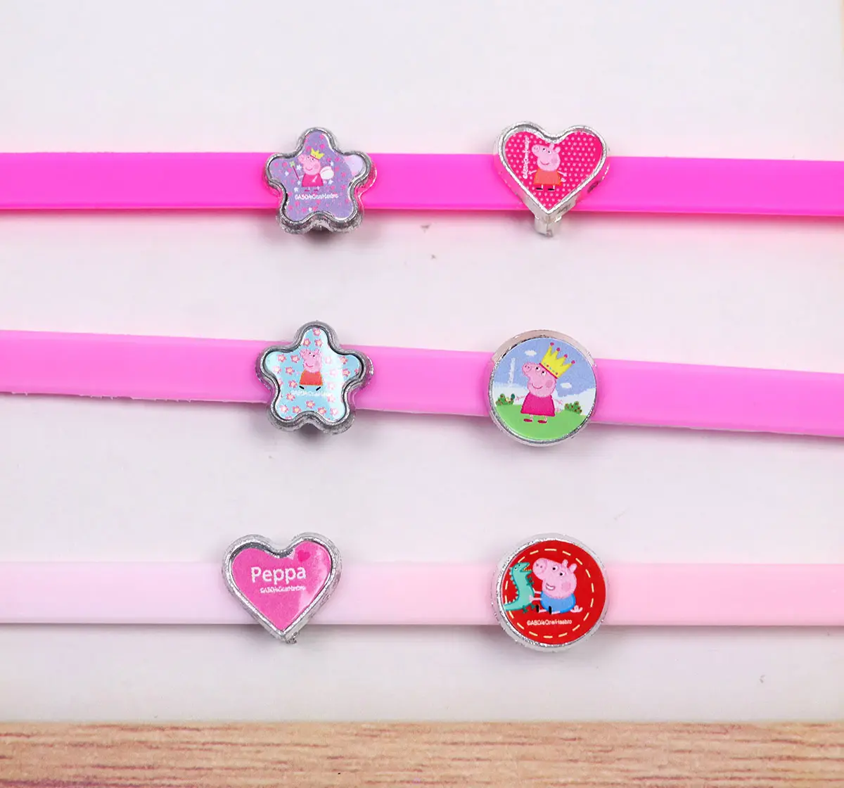 Li'l Diva Peppa Pig Bracelet and Charms Set For Girls of Age 3Y+, Multicolour