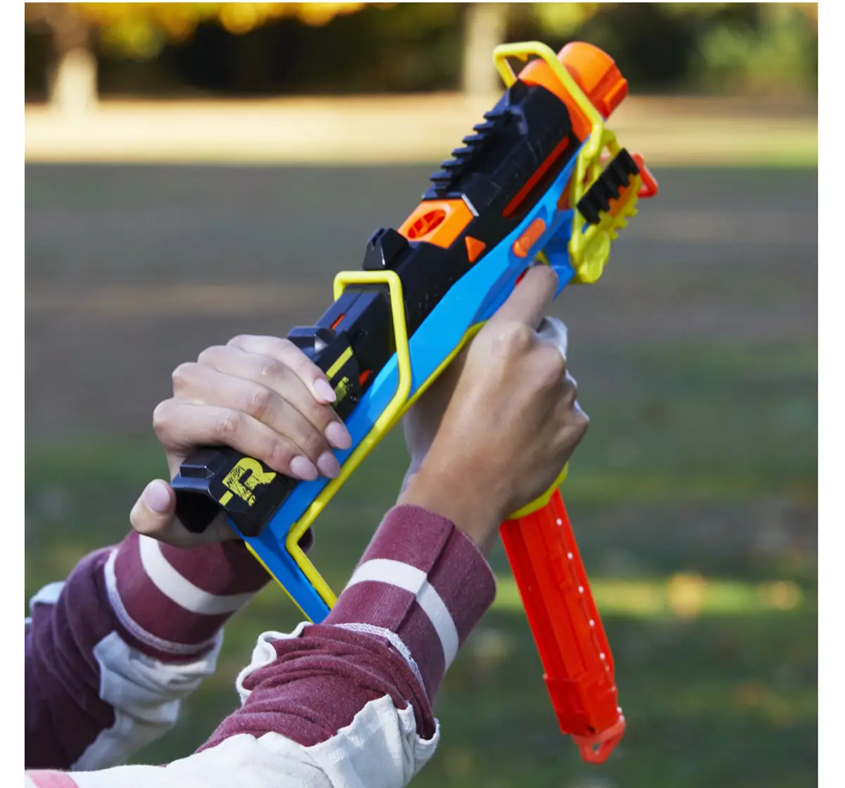 Nerf Rival Mirage XXIV-800 Blaster, 14Y+