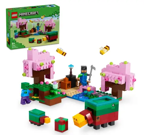 LEGO Minecraft The Cherry Blossom Garden Toy 21260 (304 Pieces)