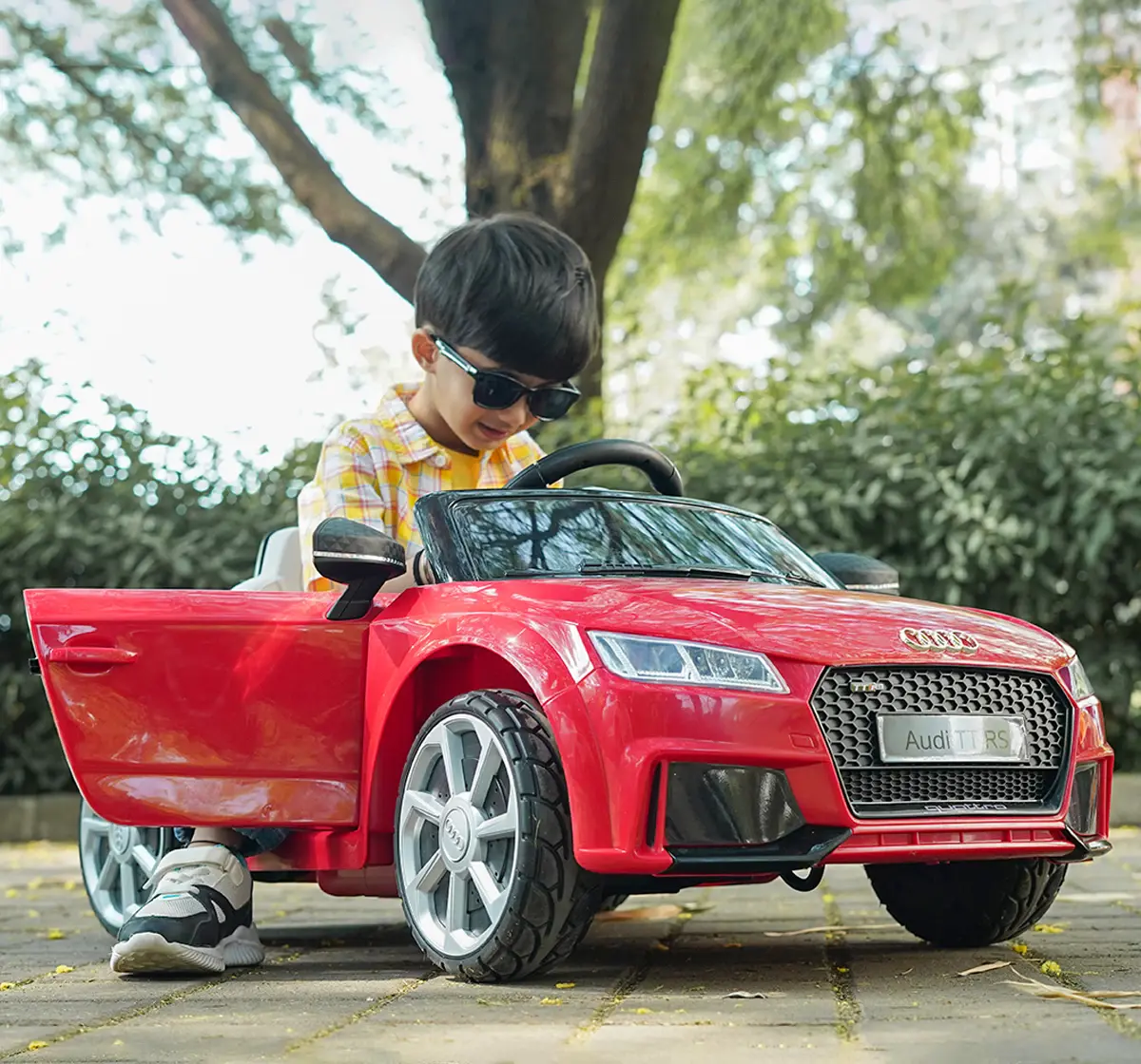 EMotorad Formula Fun AUDI TT RS TOY CAR (Yellow), 3Y+