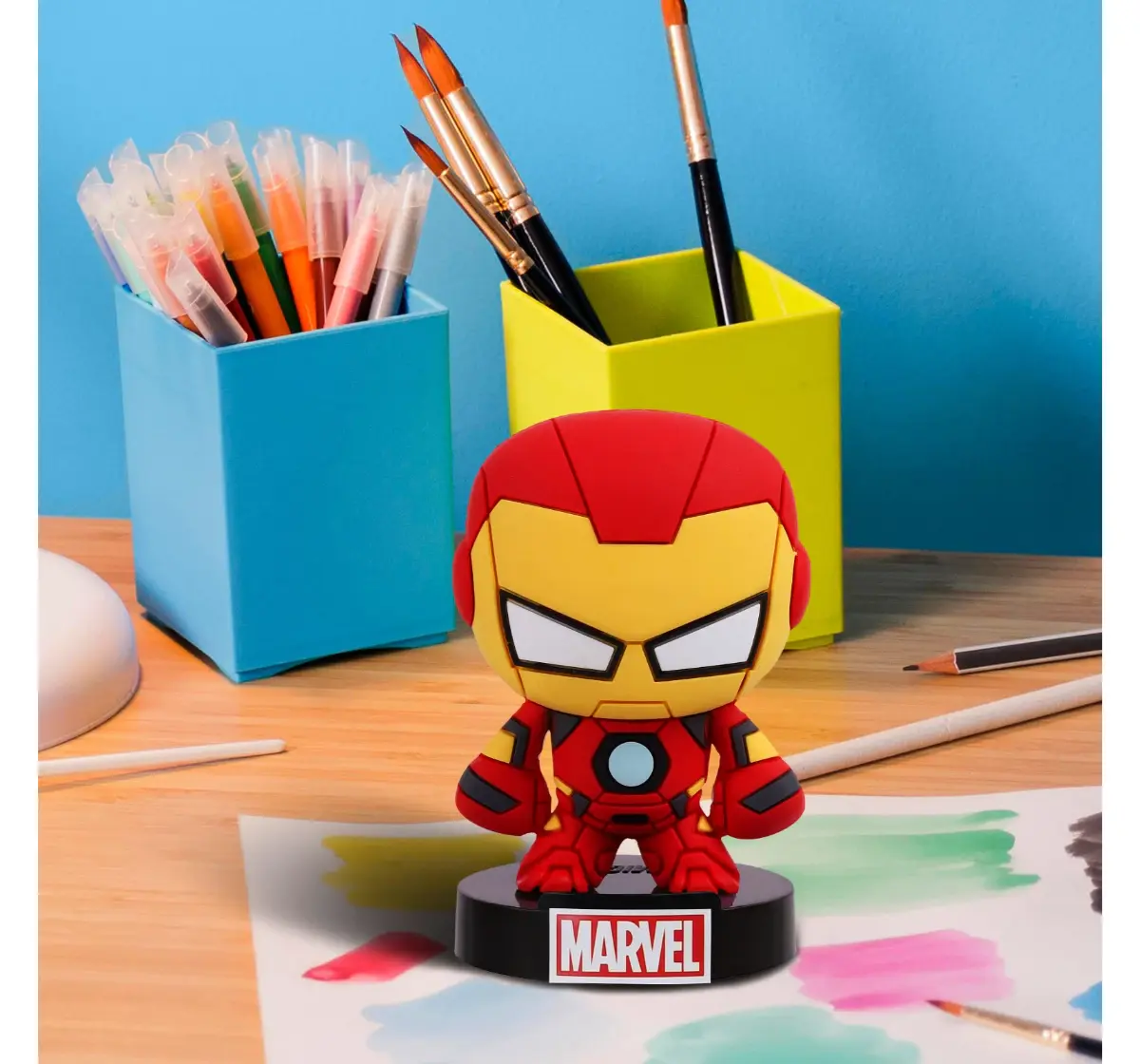 Marvel Iron Man 2 in 1 Action Figurine & Keychain, Collectible, 3Y+