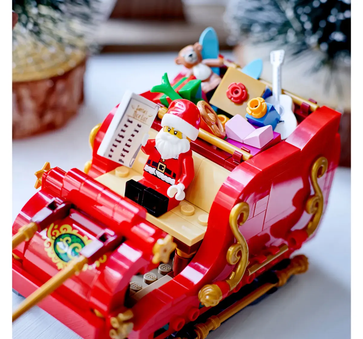 LEGO Iconic Santas Sleigh Toy 40499 (343 Pieces), 9Y+