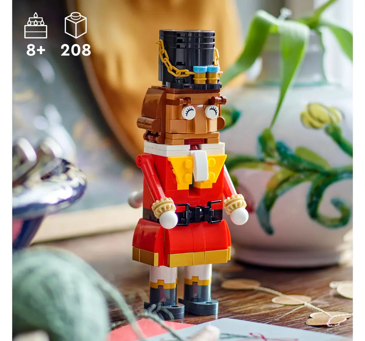 LEGO Iconic Nutcracker Figure 40640 (208 Pieces), 8Y+