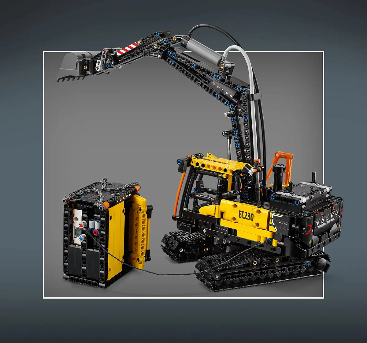 LEGO Technic Volvo FMX Truck & EC230 Electric Excavator 42175 (2274 Pieces), 10Y+