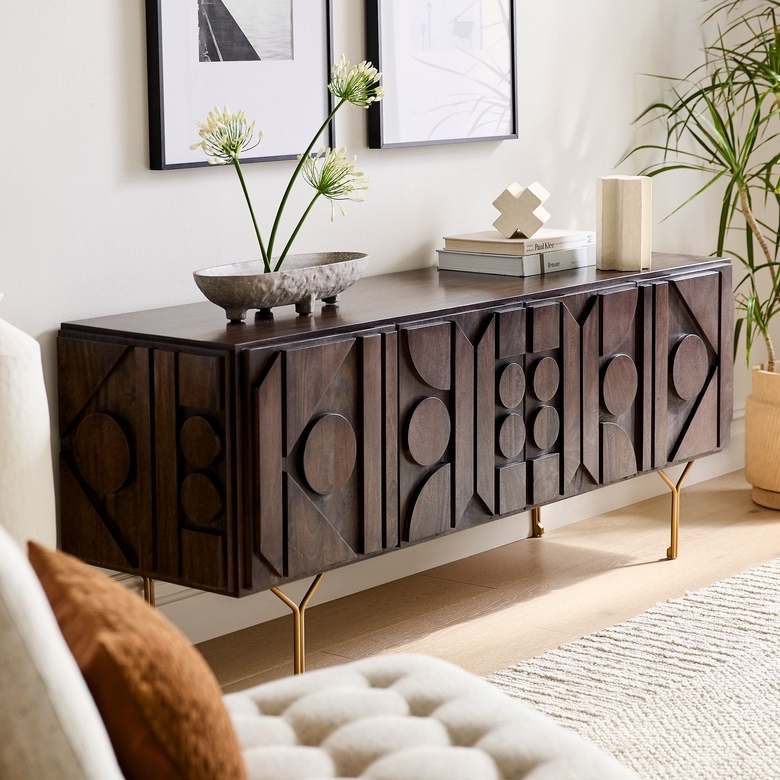Pictograph Media Console (68