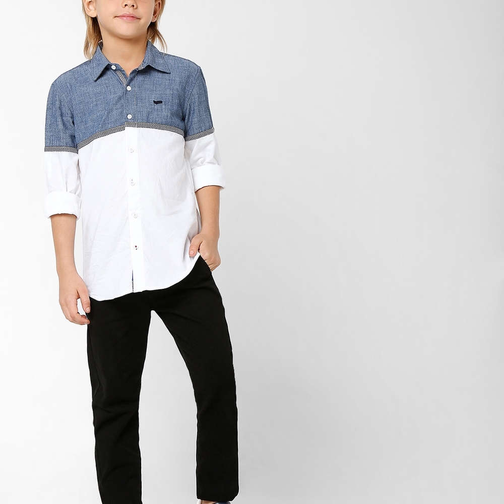 

Boys Desi Jr IN Trousers