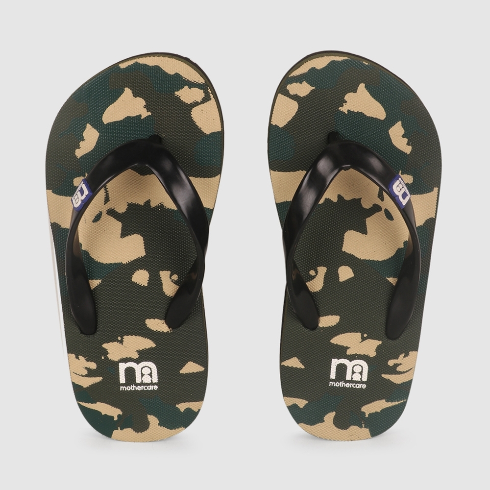

Boys Flip Flop Camo Print Multicolor