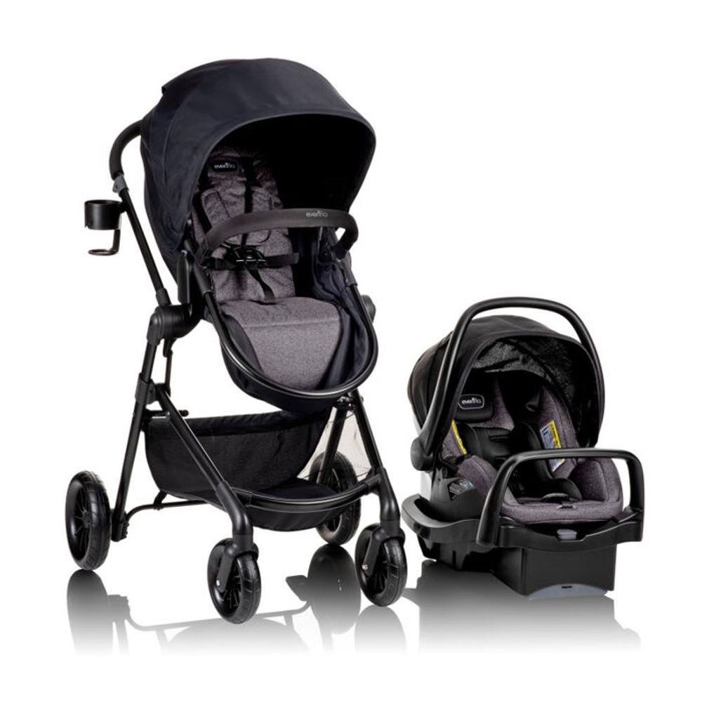 

Evenflo pivot travel system black