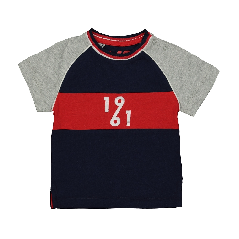 

Raglan Sleeve T-Shirt