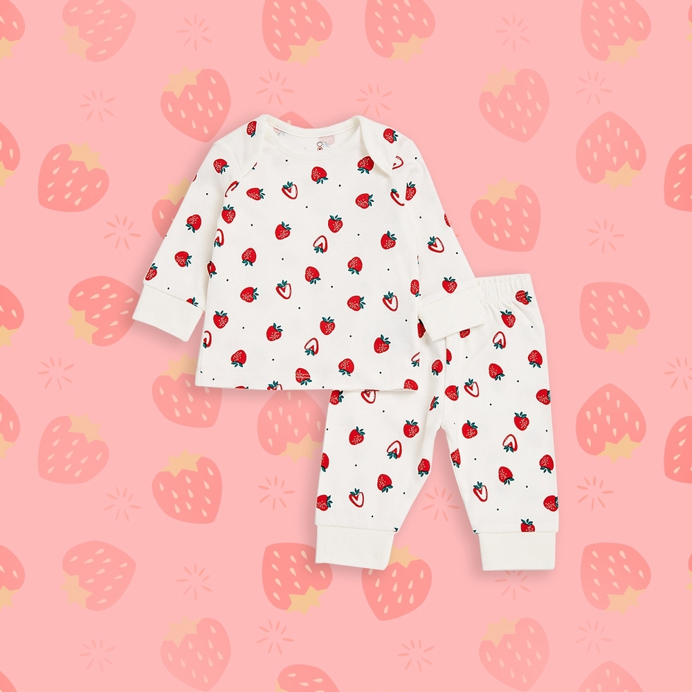 

Girls Full Sleeves Pyjama Set Strawberry Print-Multicolor