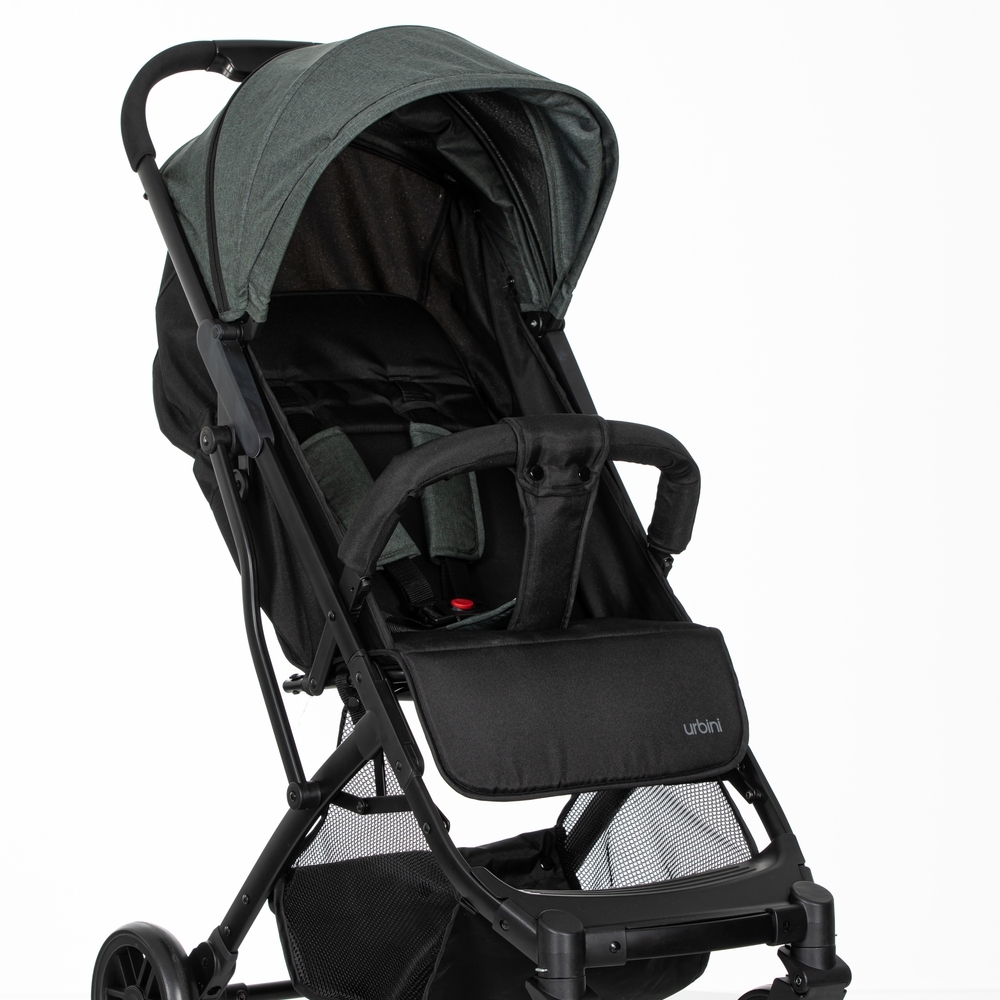 

Urbini compact baby stroller black