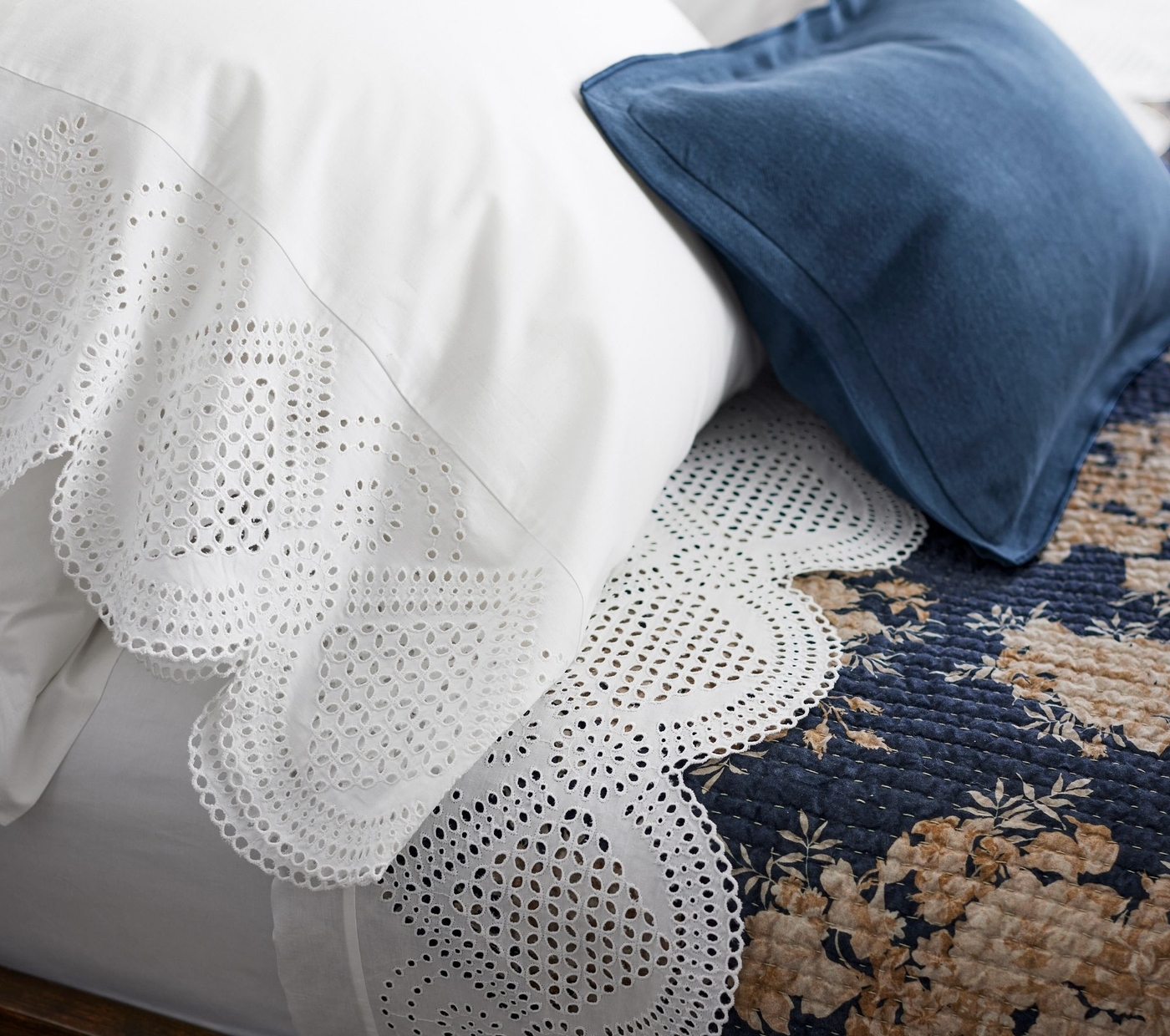 Eyelet Pillowcases Set of 2
