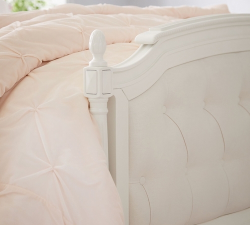 Blythe Queen Bed