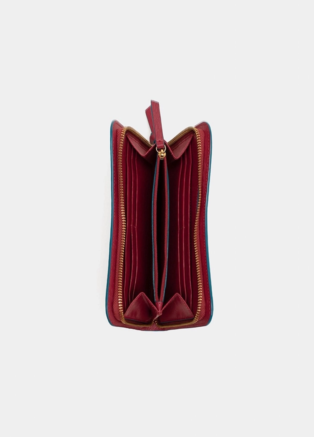 https://cdn.pixelbin.io/v2/black-bread-289bfa/hjn_19/original/product/410235250001/665/410235250001_4.webp