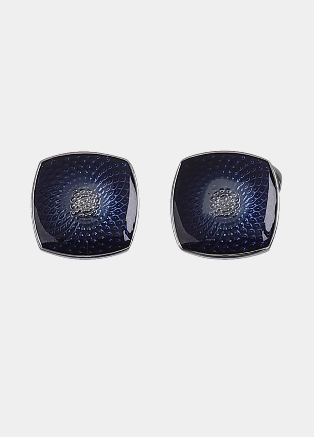 https://cdn.pixelbin.io/v2/black-bread-289bfa/hjn_19/original/product/410236609001/665/410236609001_2.webp