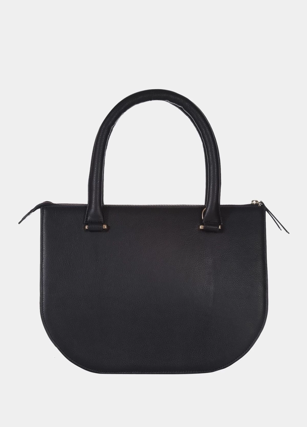 https://cdn.pixelbin.io/v2/black-bread-289bfa/hjn_19/original/product/410328164001/665/410328164001_4_4982.webp