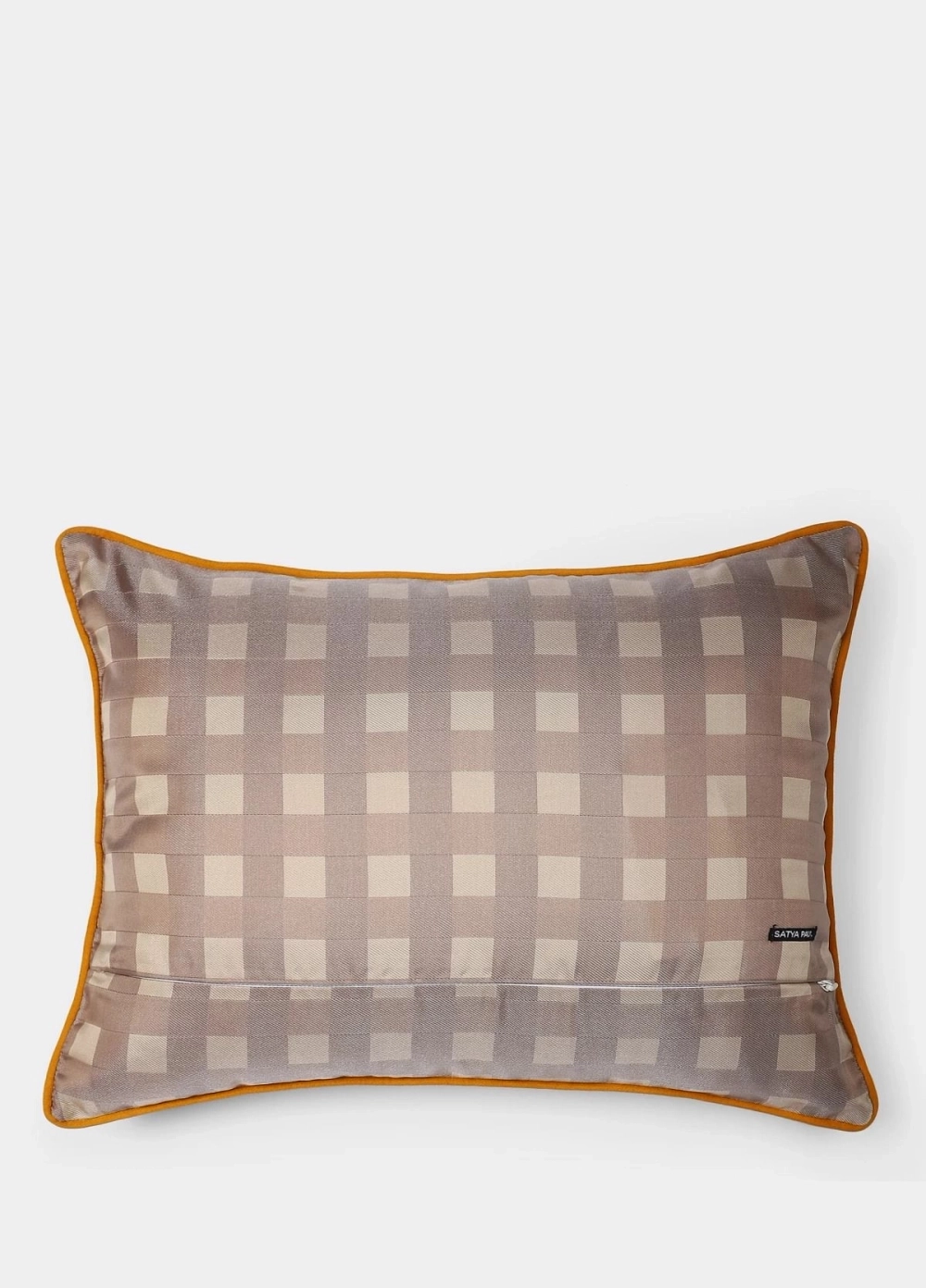 https://cdn.pixelbin.io/v2/black-bread-289bfa/hjn_19/original/product/8907544822933/665/410235438001_2.webp