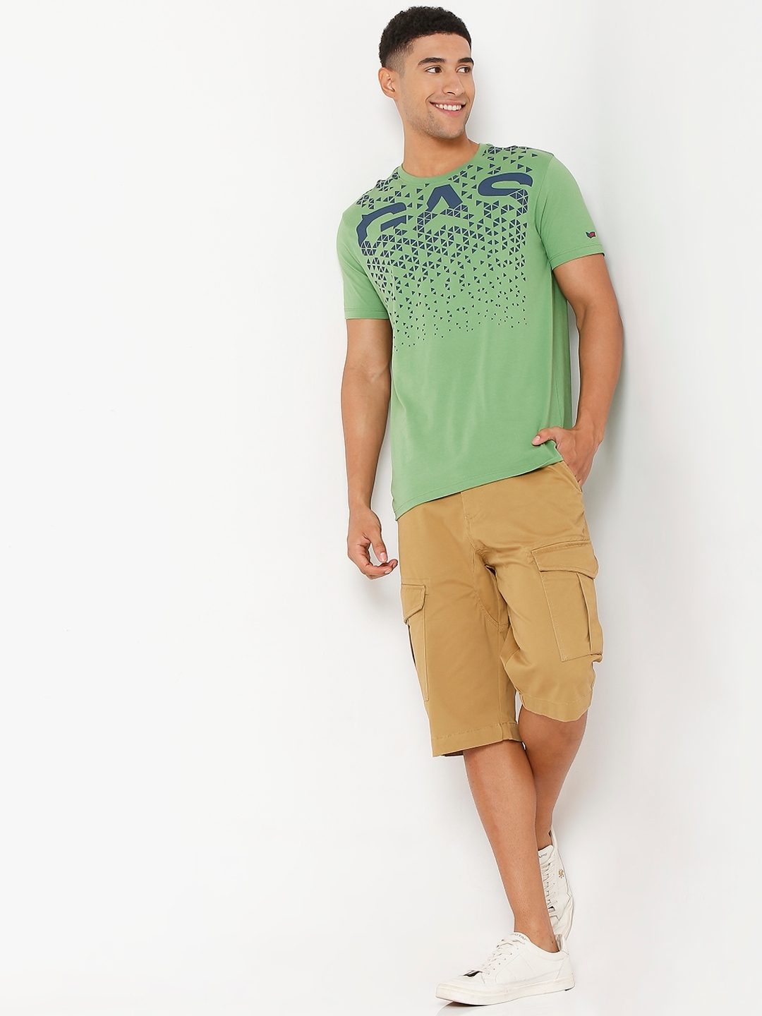 Men's SCUBA PIXELS IN Relaxed Fit T-shirt