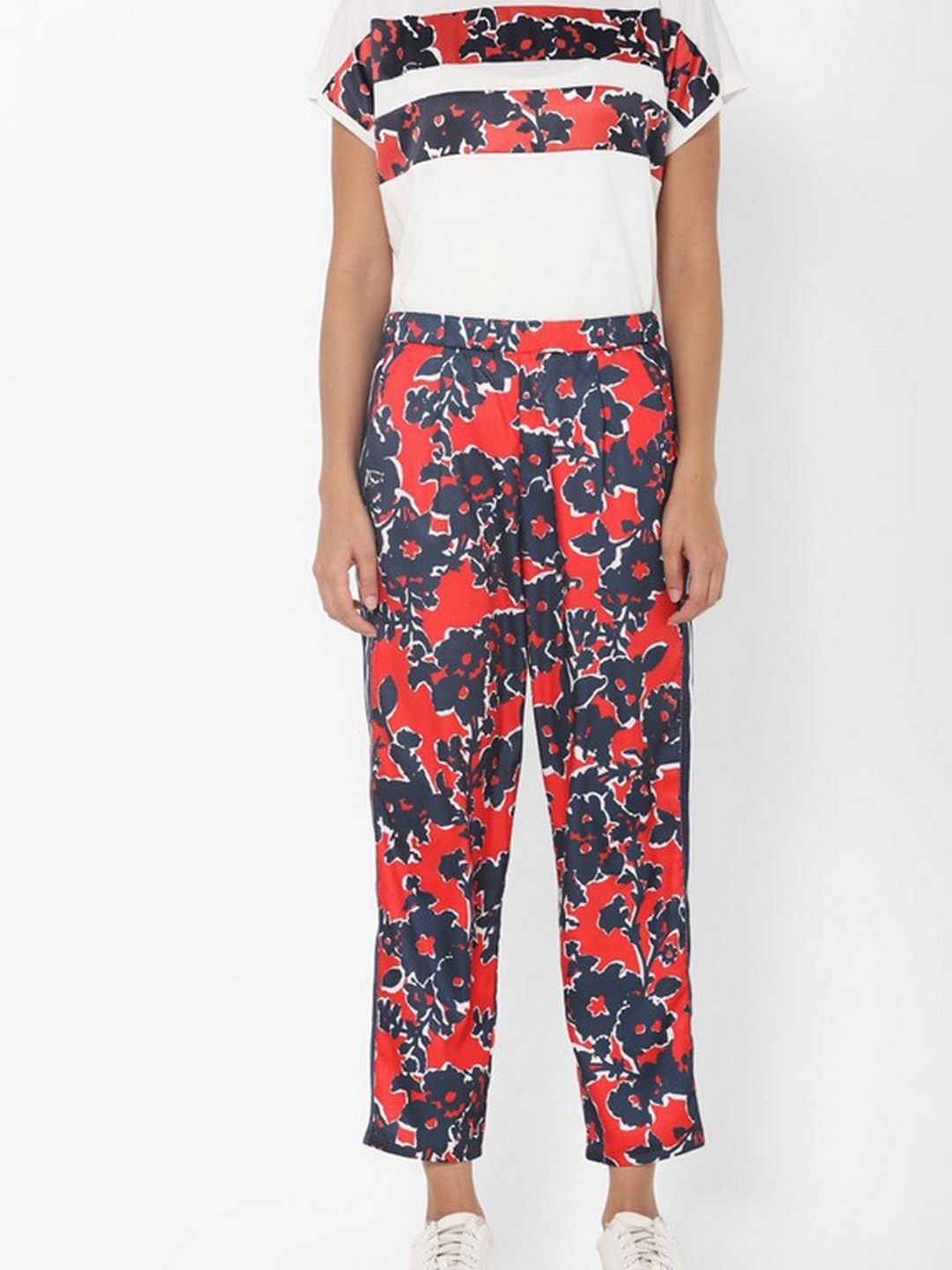 Buy online Blue Printed Track Pant from bottom wear for Women by Vmart for  375 at 0 off  2023 Limeroadcom