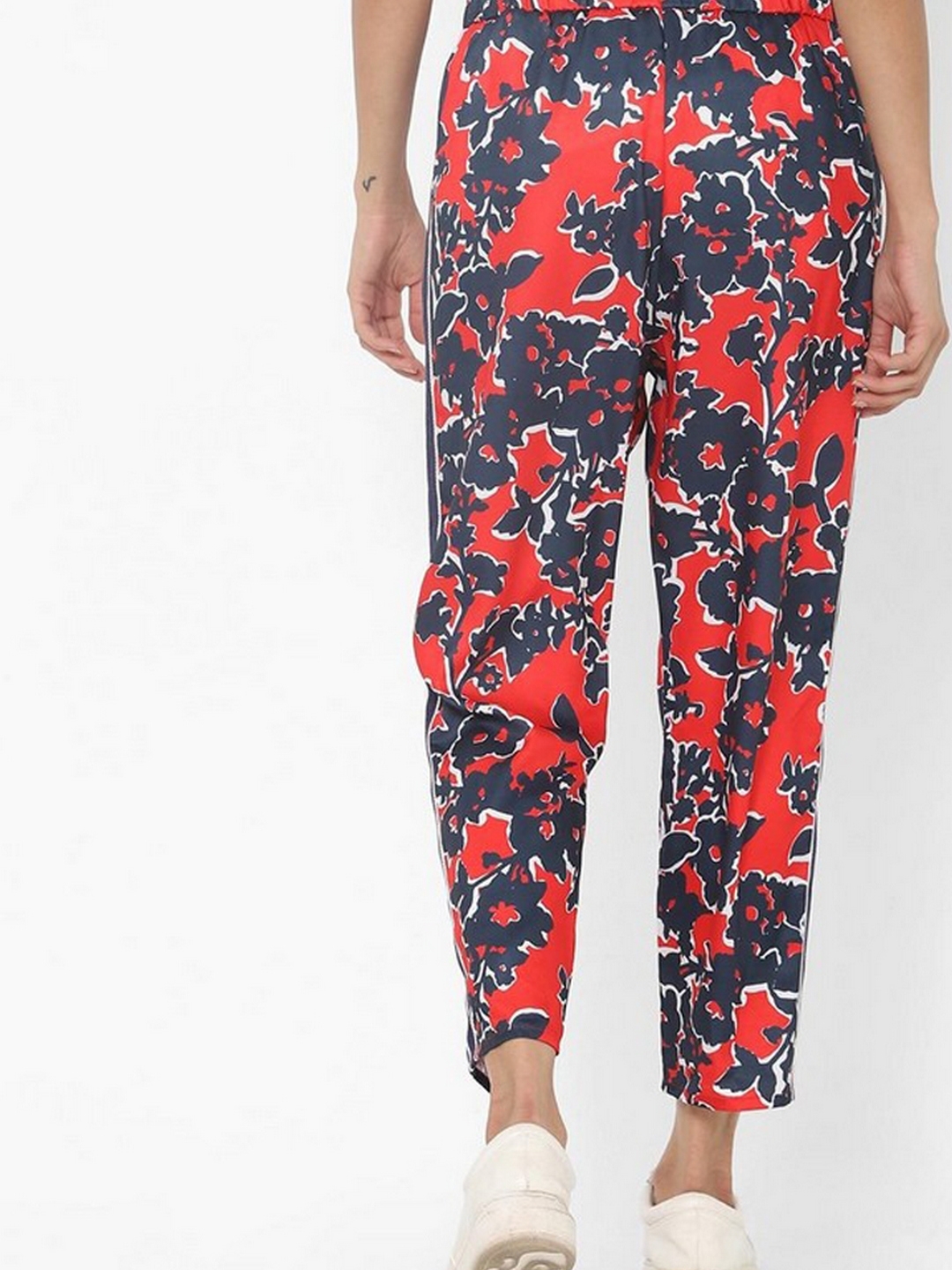 Women Red  White Floral Printed Loose Fit HighRise Waist Relaxed Trousers   Berrylush