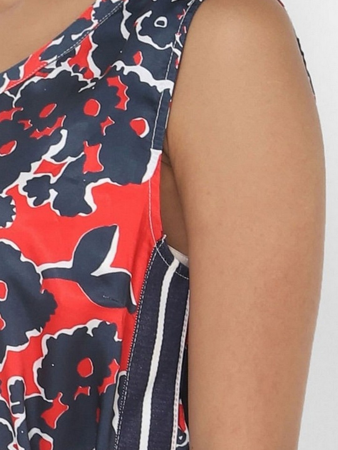 Women's regular fit collared sleeveless printed Roche dress