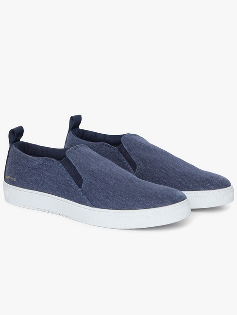Low-Top Slip-On Casual Shoes