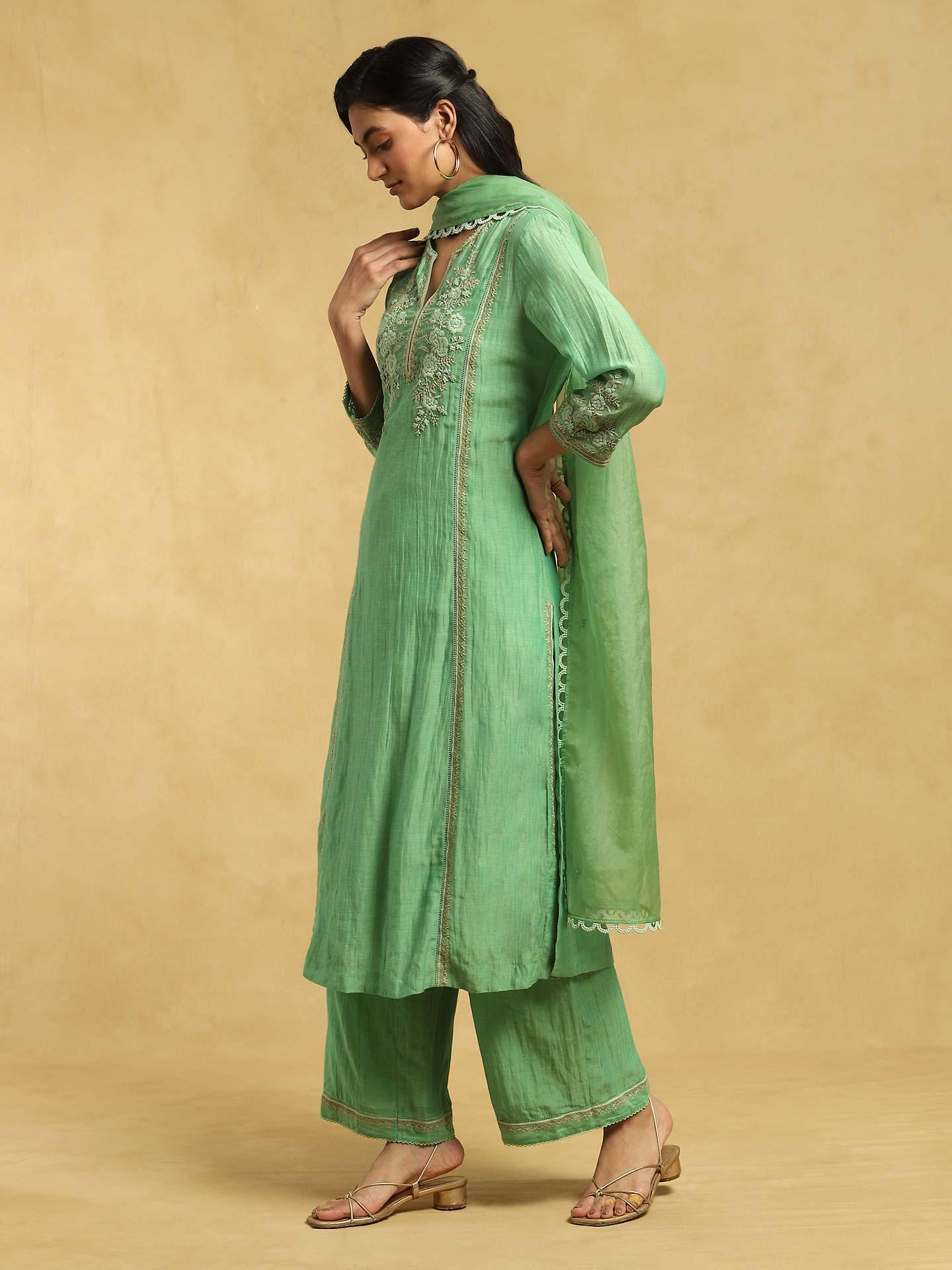 Green Embroidered Cotton Suit Set With Trousers main image 0