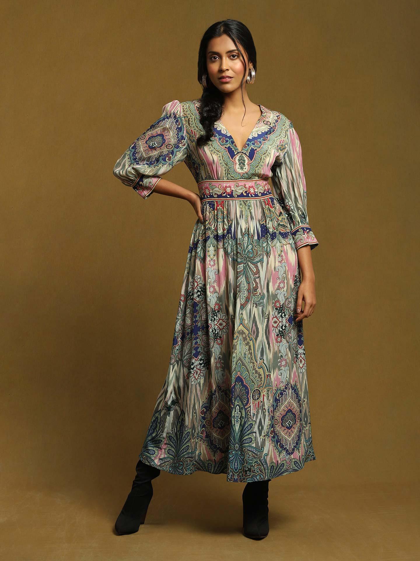 7400139 Black-Blue Patterned Dress