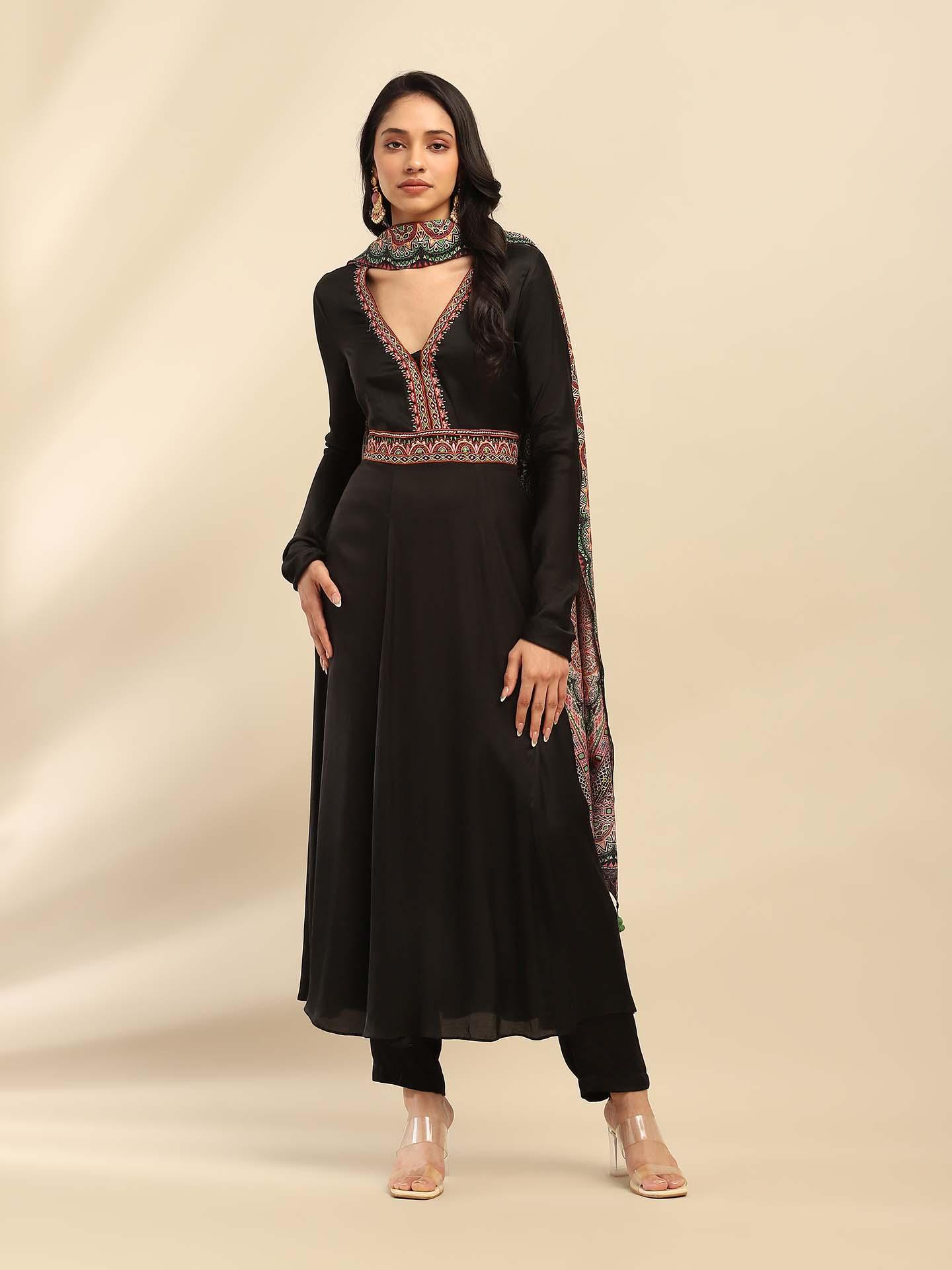 Shop On Sale - Flat 50% Off on Dresses, Lehengas and More