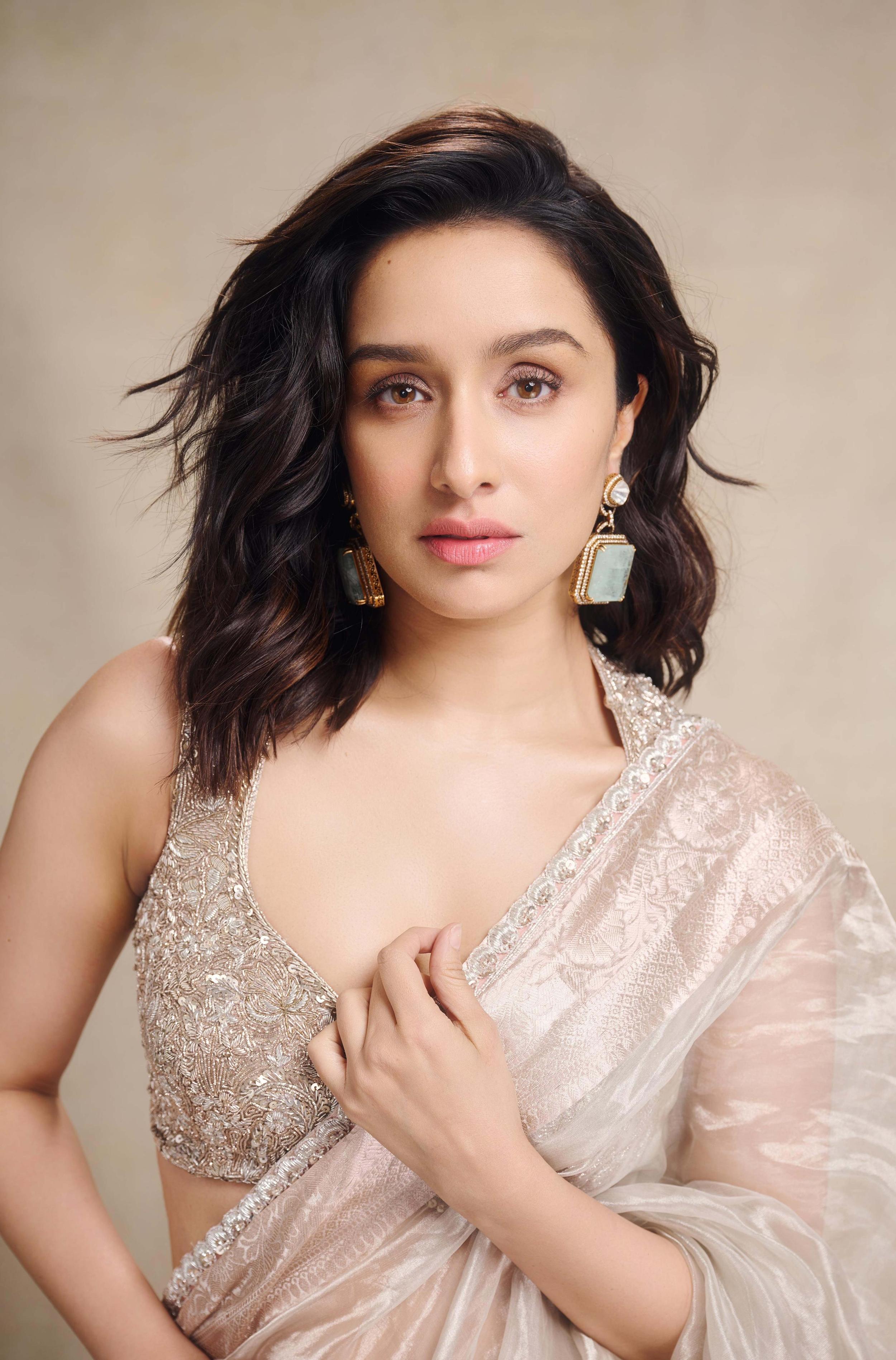 Shraddha kapoor saree style top