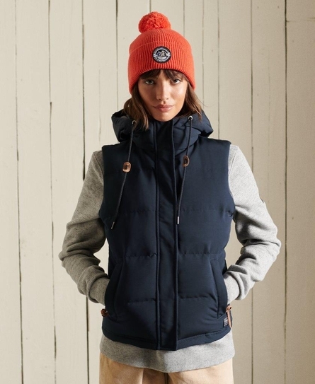 HOODED EVEREST GILET