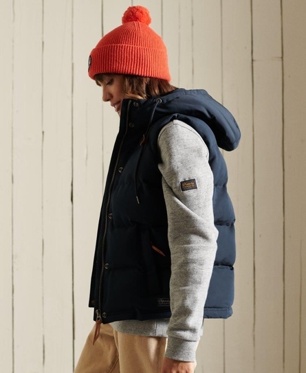 HOODED EVEREST GILET